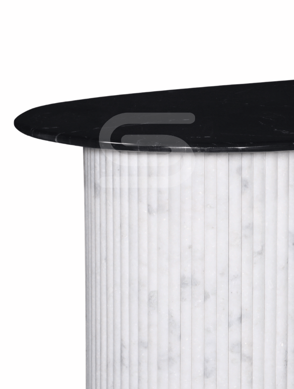 Fluto Console Table